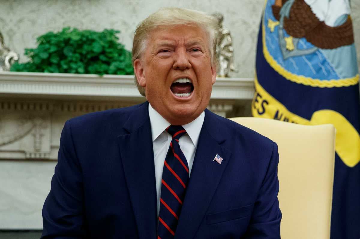 Bikin Rusuh, Aplikasi-aplikasi Ini Blokir Akun Donald Trump Bikin Rusuh, Aplikasi-aplikasi Ini Blokir Akun Donald Trump