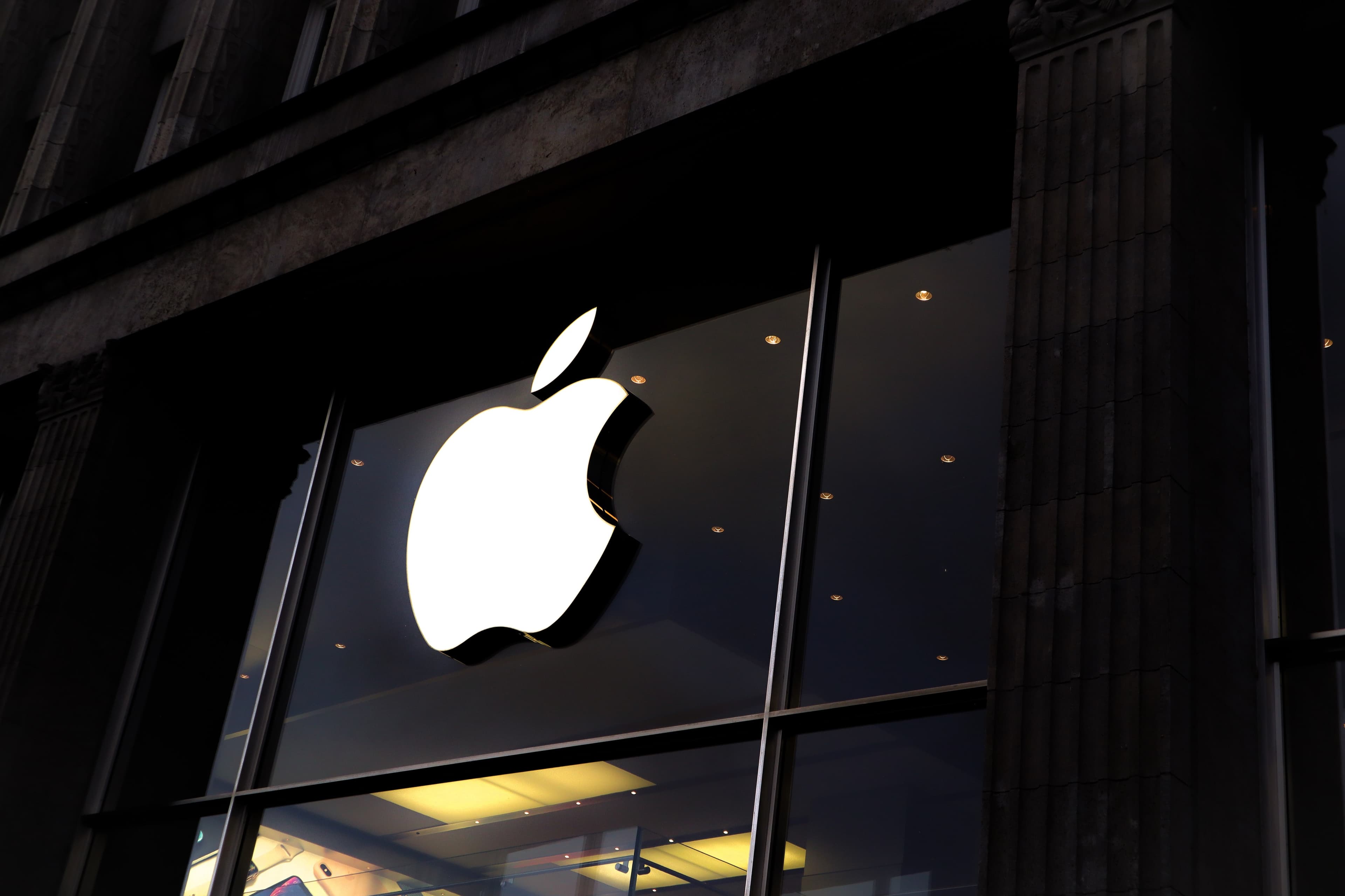 2023, Apple Targetkan Jual 20 Juta Unit Ponsel Lipat 2023, Apple Targetkan Jual 20 Juta Unit Ponsel Lipat