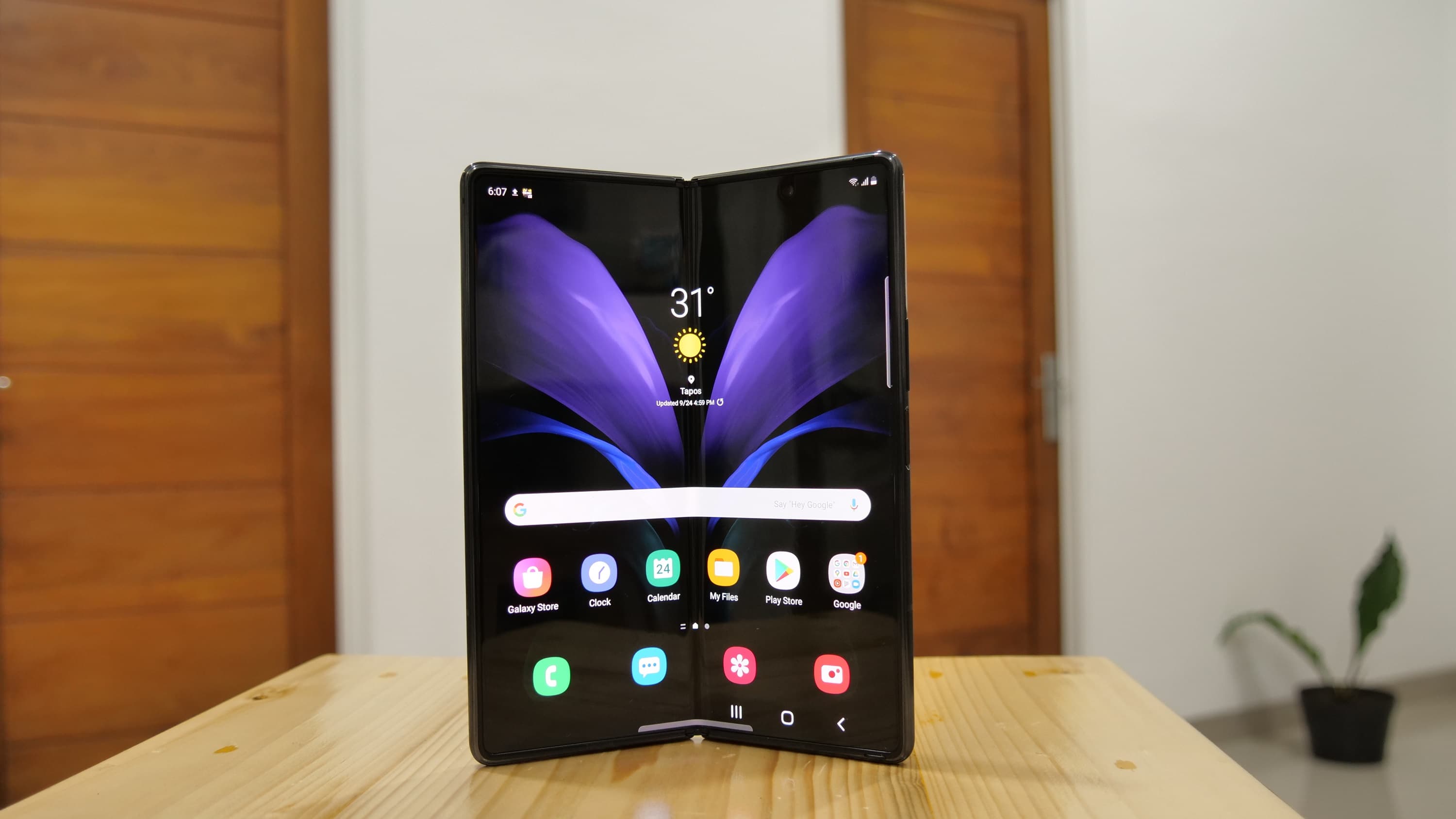 Spesifikasi Galaxy Z Fold 3 Bakal Dipangkas? Spesifikasi Galaxy Z Fold 3 Bakal Dipangkas?