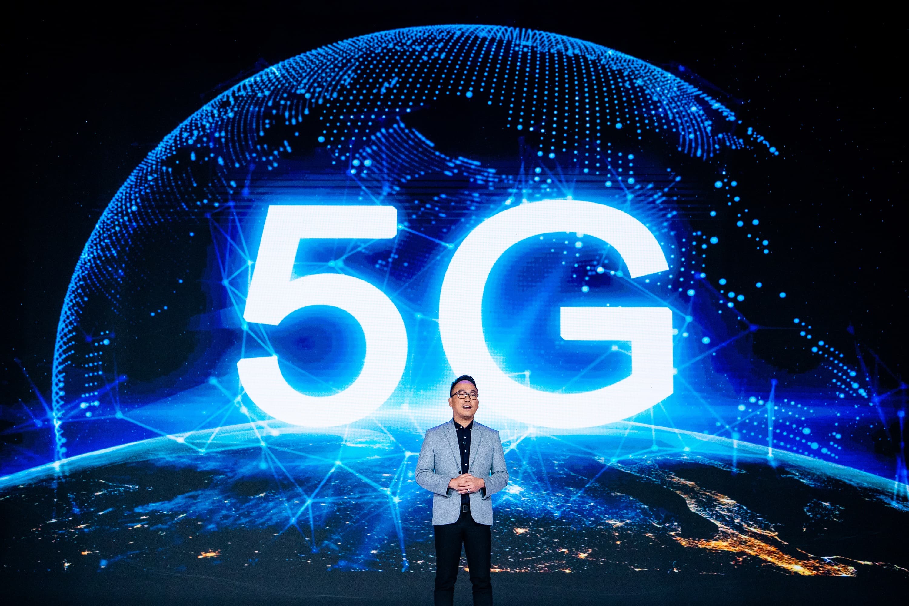 5G Katalis Revolusi Digital, Kontribusinya Rp2.800 Triliun Hingga 2030 5G Katalis Revolusi Digital, Kontribusinya Rp2.800 Triliun Hingga 2030