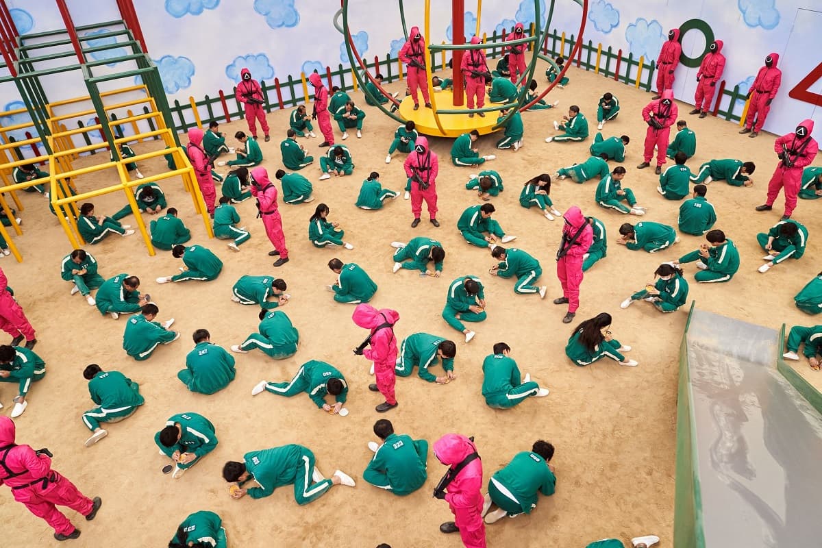 Squid Game Pecahkan Rekor Netflix, Ditonton 111 Juta Kali Squid Game Pecahkan Rekor Netflix, Ditonton 111 Juta Kali
