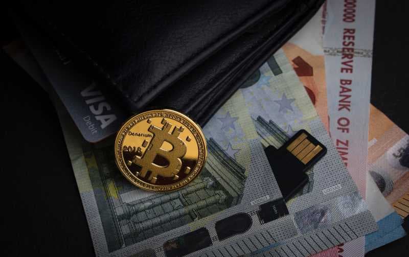 Nilai Bitcoin Turun, Saatnya Membeli?