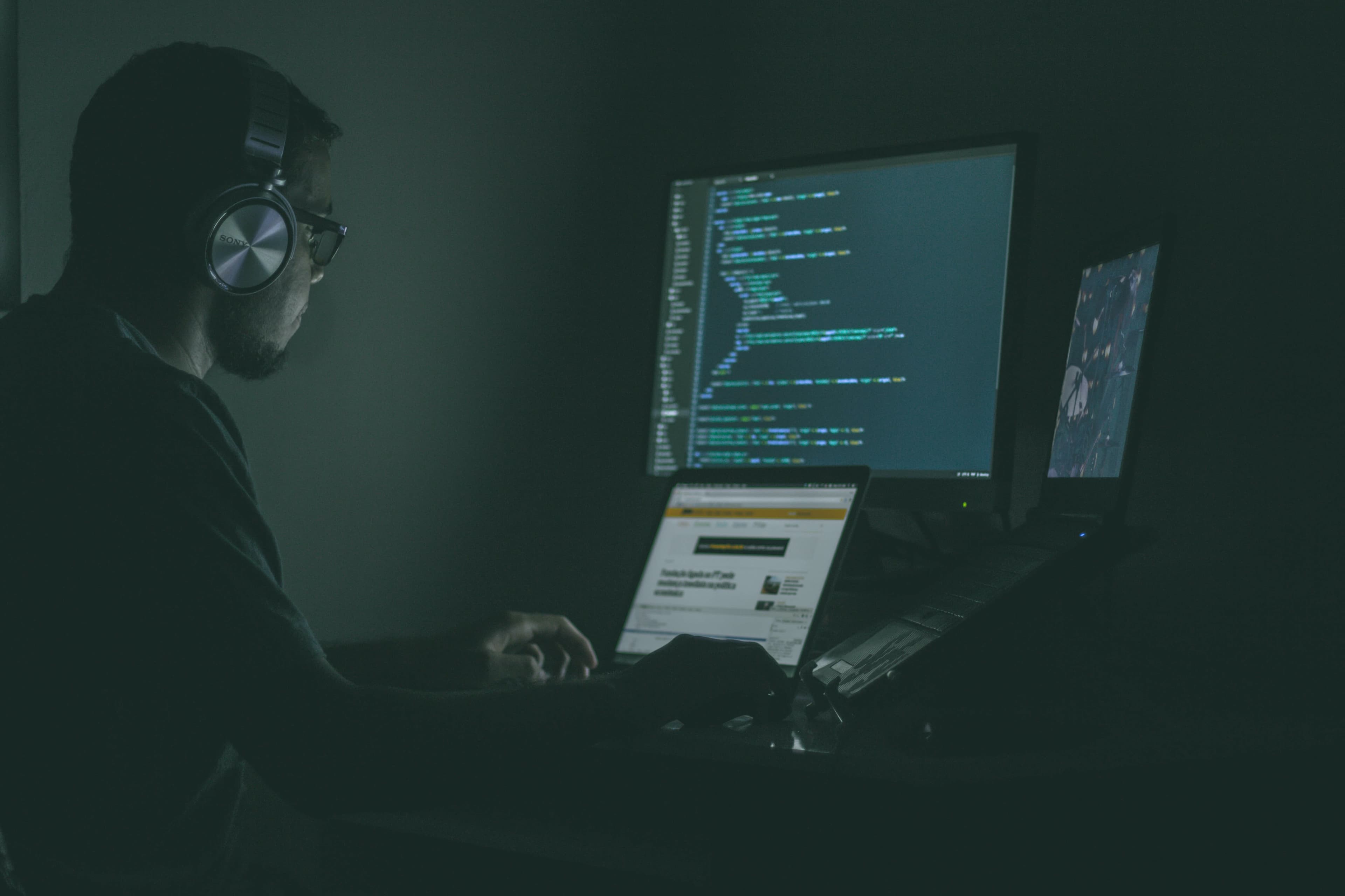 Source Code Cikal Bakal Internet Dijual Pakai NFT, Laku Rp78 Miliar Source Code Cikal Bakal Internet Dijual Pakai NFT, Laku Rp78 Miliar