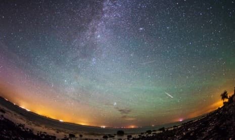 Hari Kemerdekaan RI Bakal Dihiasi Hujan Meteor Hari Kemerdekaan RI Bakal Dihiasi Hujan Meteor