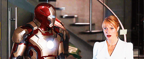 Beredar Foto Pemeran Kekasih Tony Stark Pakai Kostum ala Iron Man